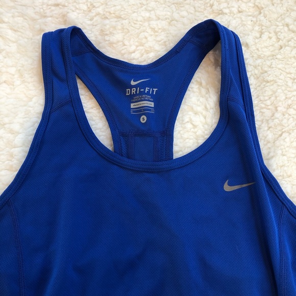 Blue Nike tank top - Picture 2 of 3